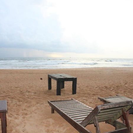 Warahena Beach Hotel Бентота Экстерьер фото