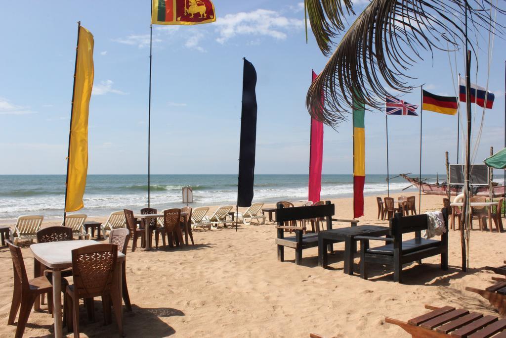 Warahena Beach Hotel Бентота Экстерьер фото