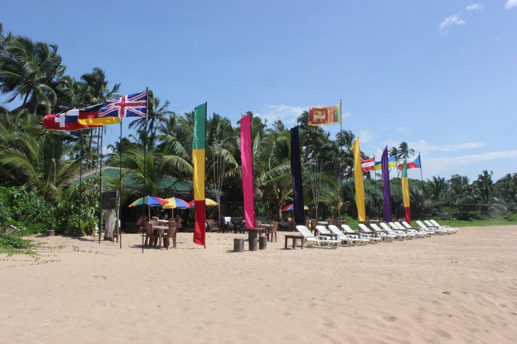 Warahena Beach Hotel Бентота Экстерьер фото